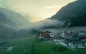 Hotel Falknerhof